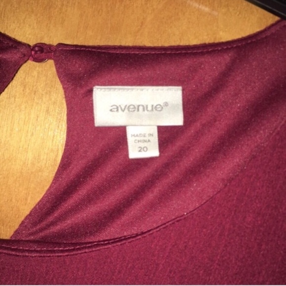 20W Avenue Crepe Crochet Quarter Sleeve Dress - Picture 6 of 10